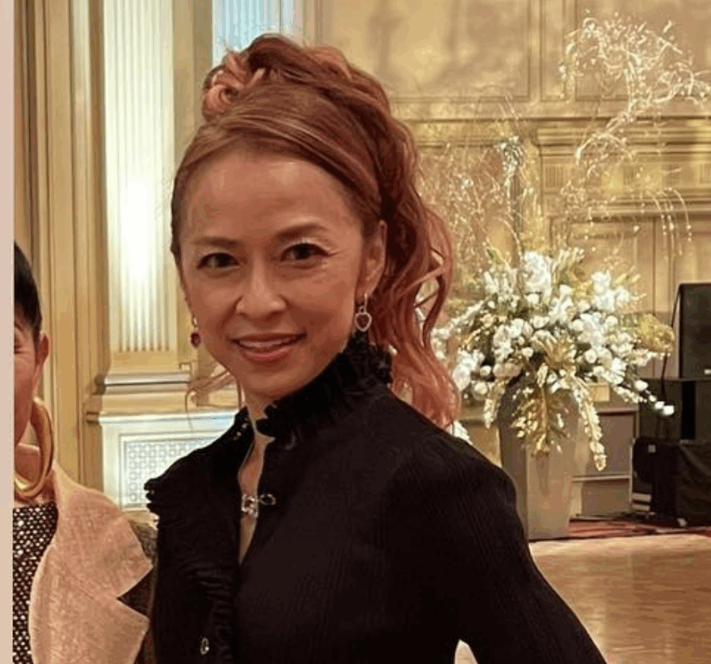 【バチェラー6】久次米一輝の母親の年齢や経歴は?美貌に驚きの声多数!